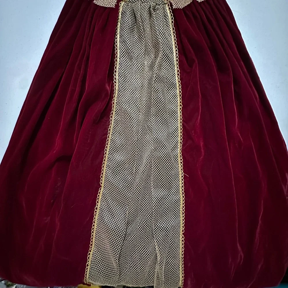 Storybook Heirlooms Medieval Renaissance Velvet Gold Mesh Gown Burgundy Girls M